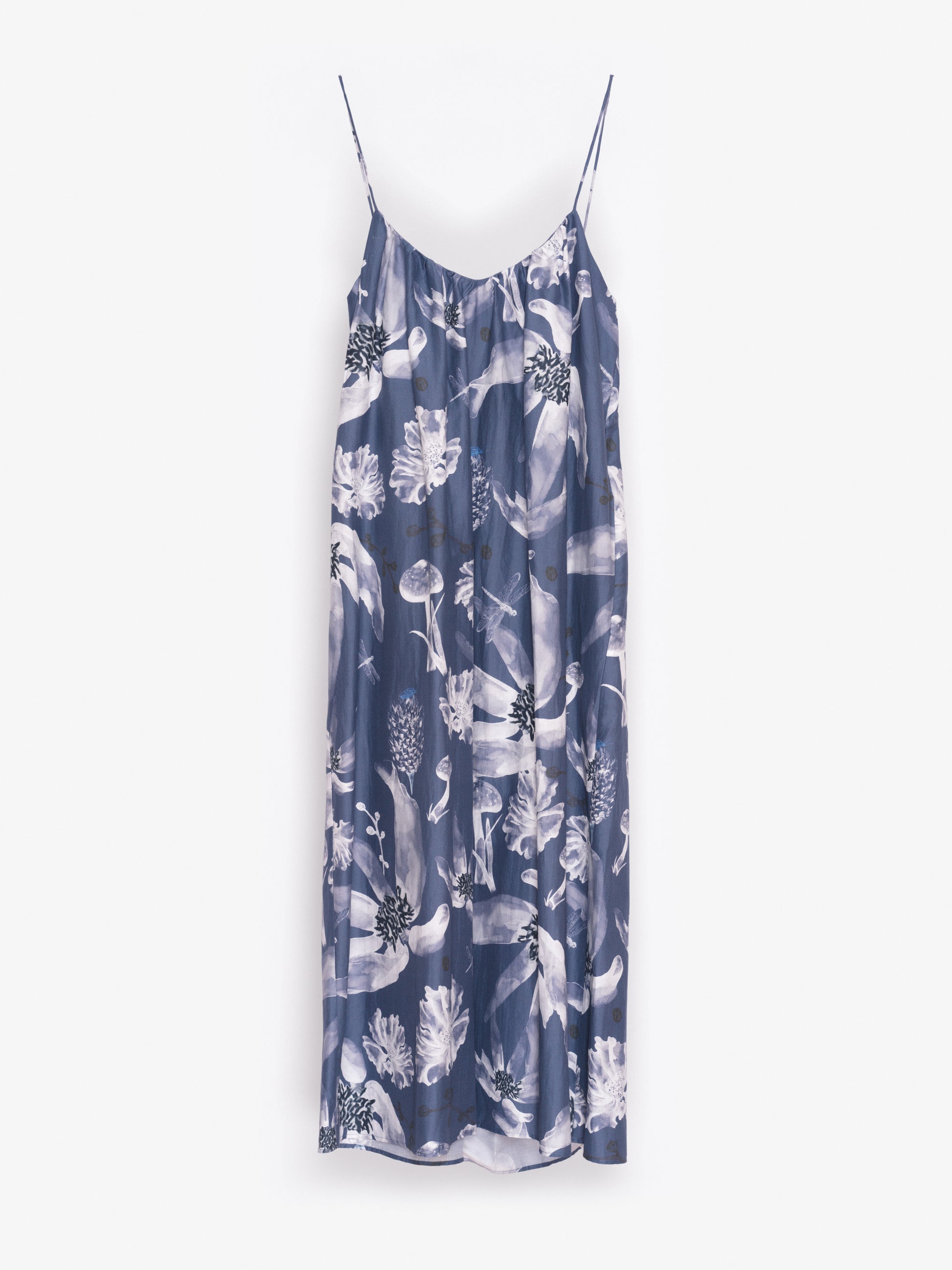 Night Shadow Blue / White