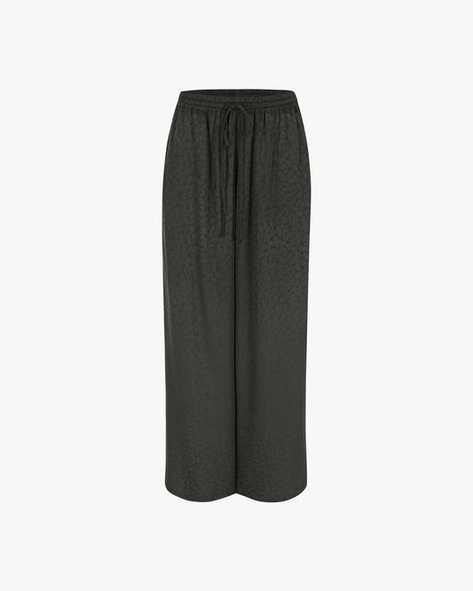 Amalia pant in Beetle Green silk jacquard — LIBE effortless ready-to-wear, Floravis collection